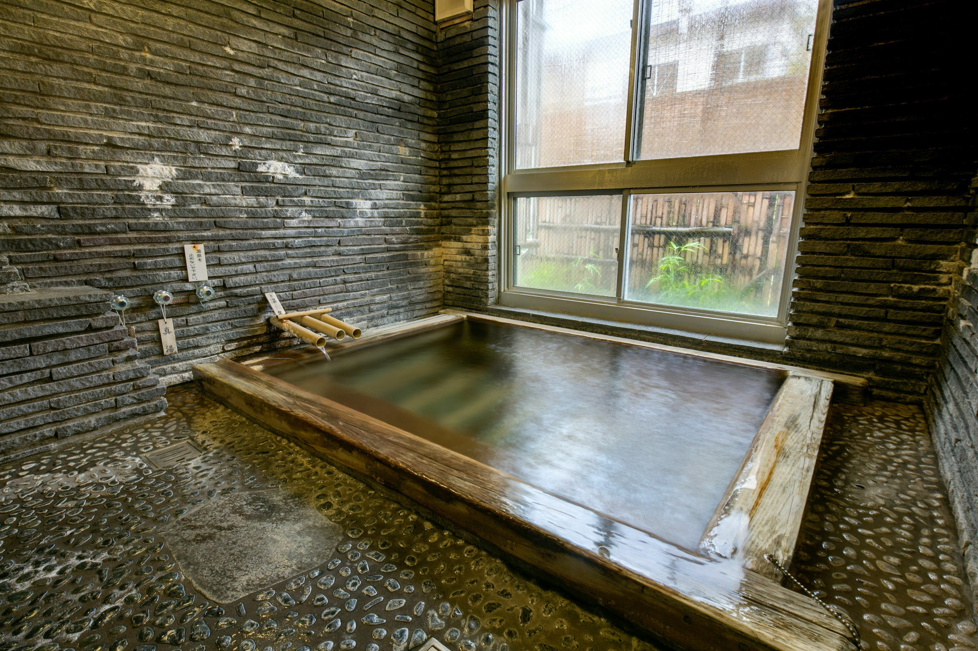 Hotel Yugawara-Onsen Manyoso Exterior foto